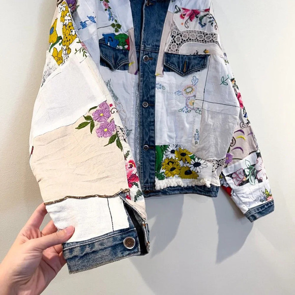 Sold - Picture 8 of 12